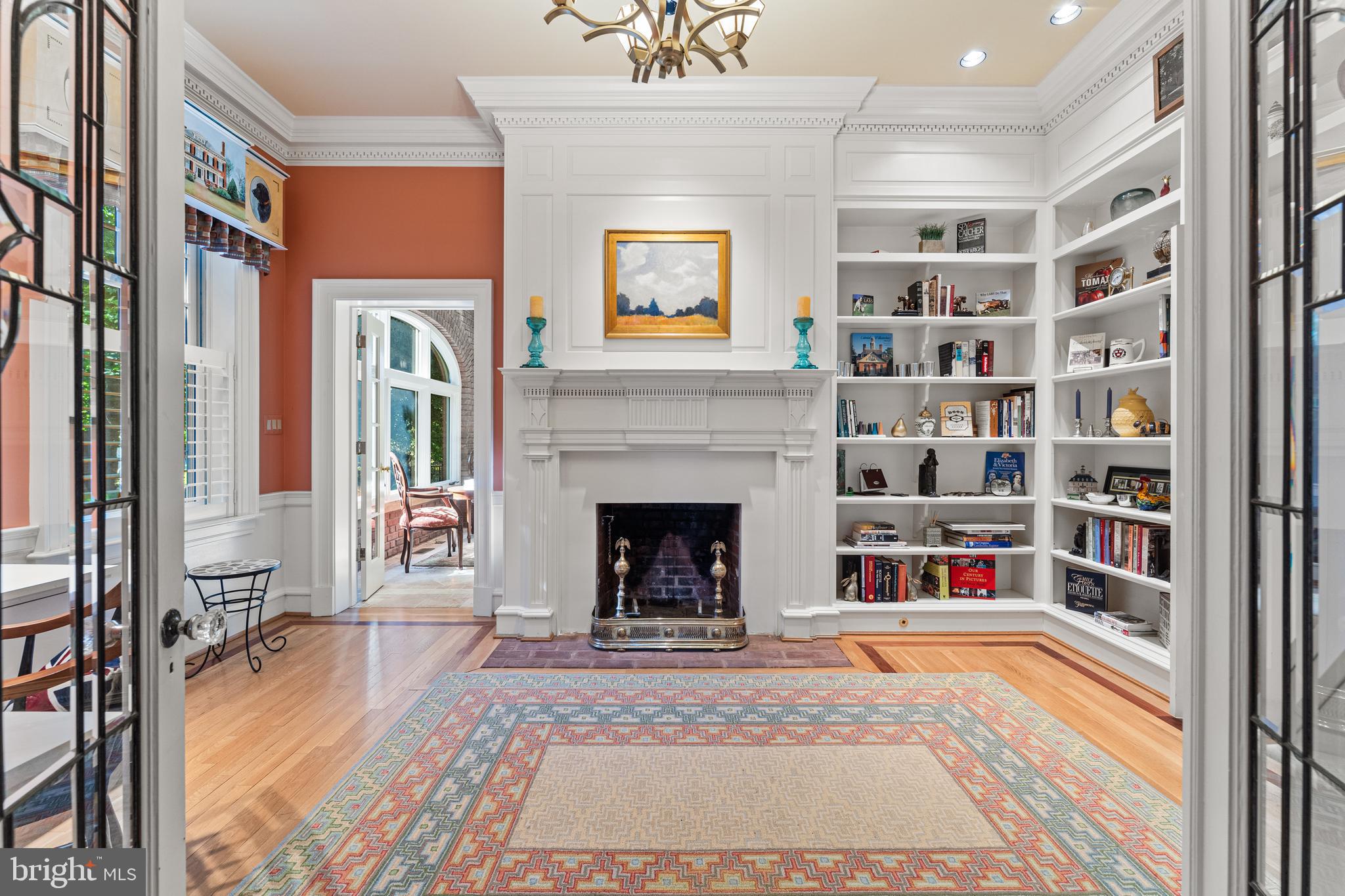 HISTORIC DISTRICT - Residential