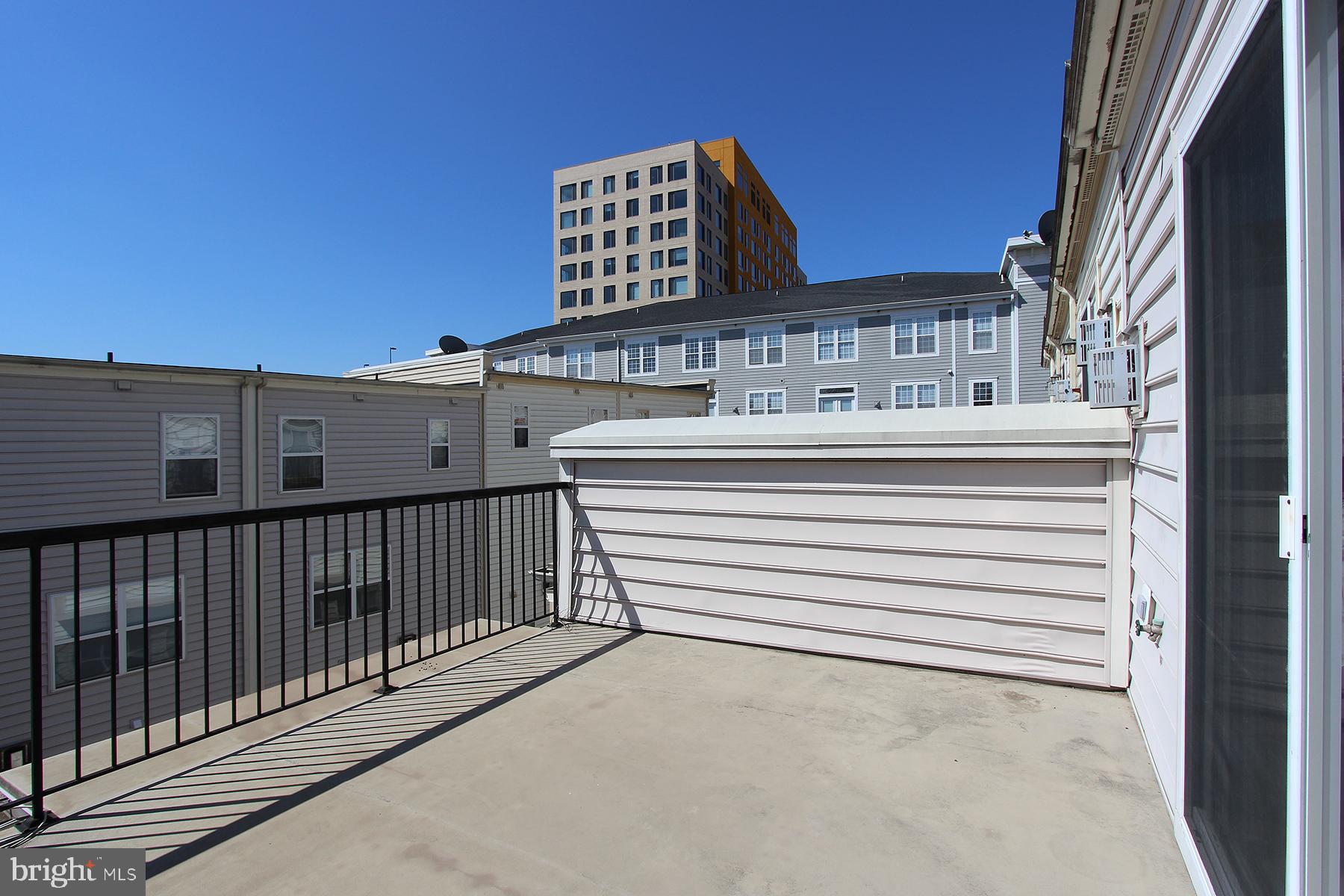 WHEATON FOREST - Residential