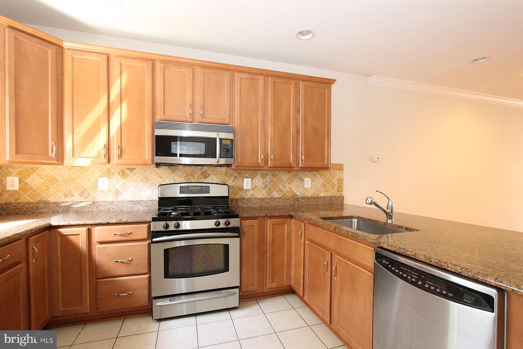 WHEATON FOREST - Residential