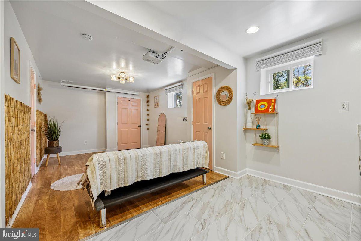 LUXMANOR - Residential