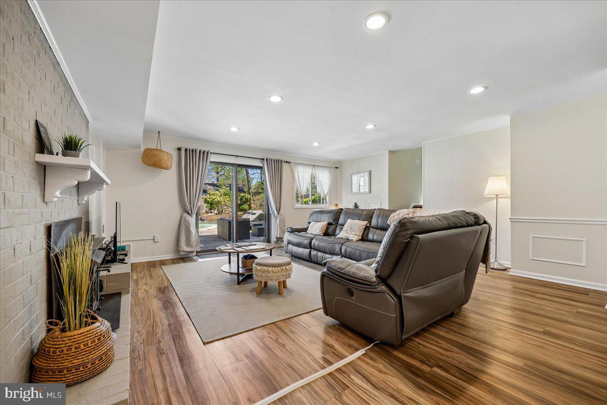 LUXMANOR - Residential