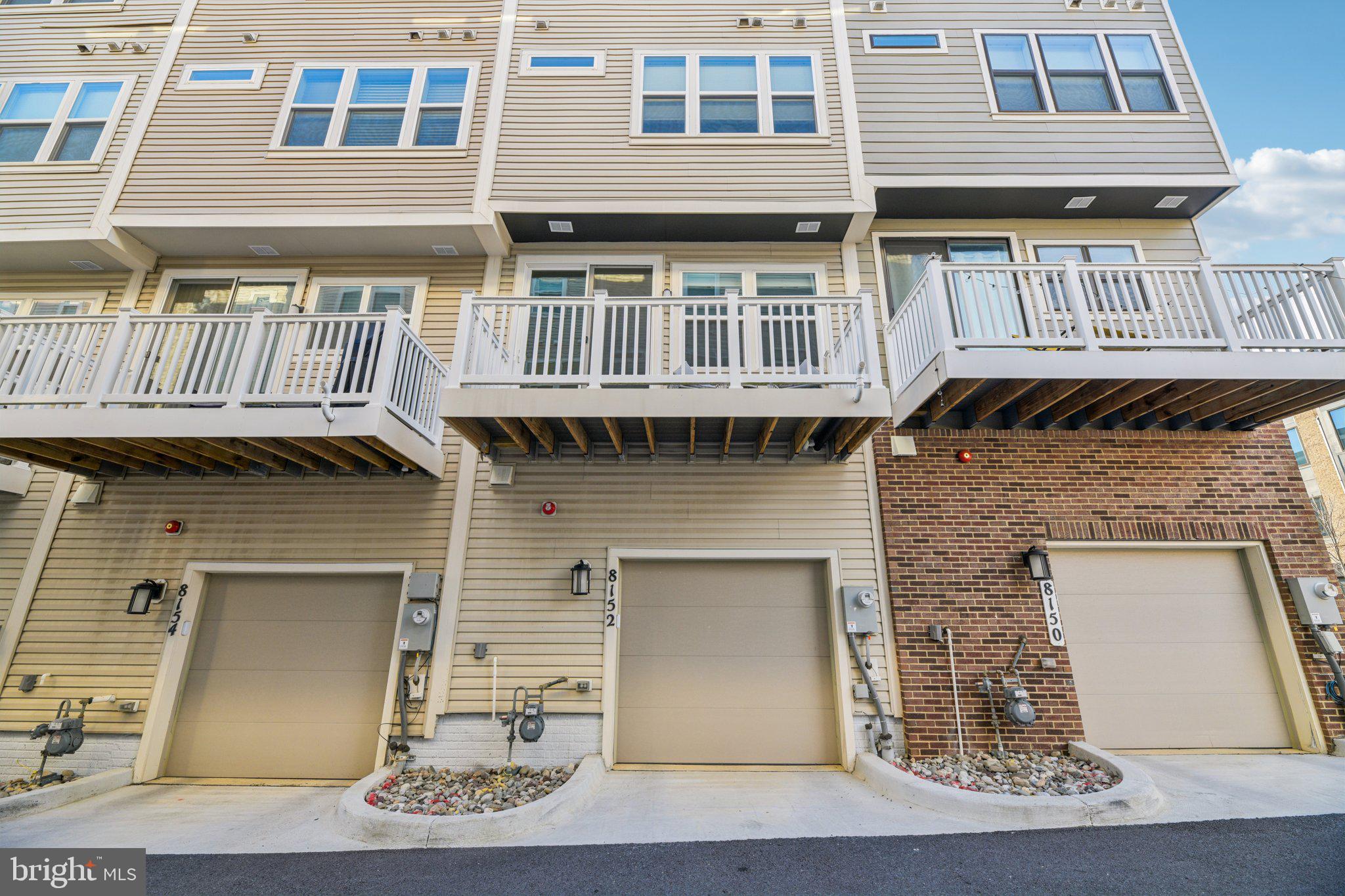 WESTSIDE AT SHADY GROVE METRO - Residential