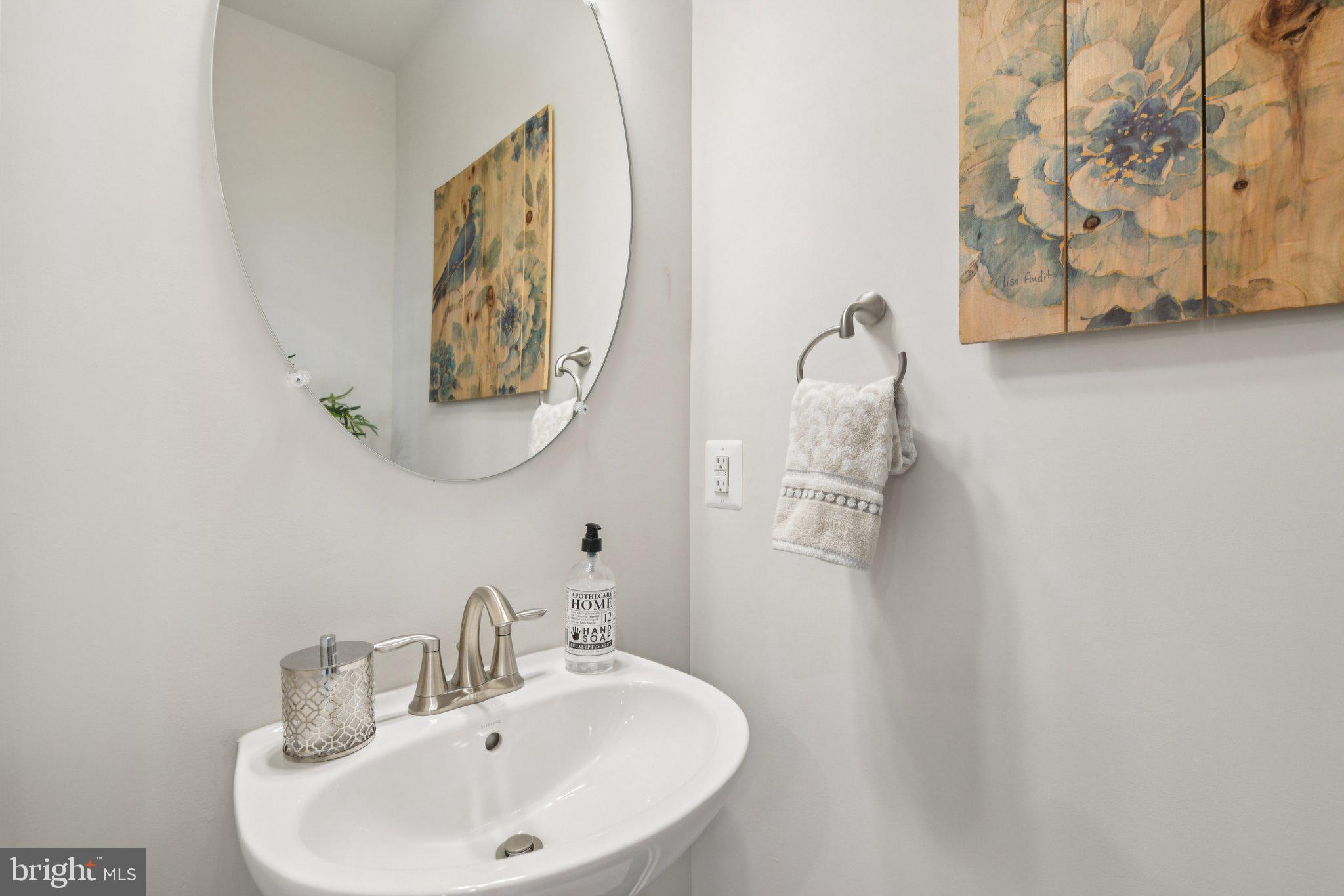 WESTSIDE AT SHADY GROVE METRO - Residential