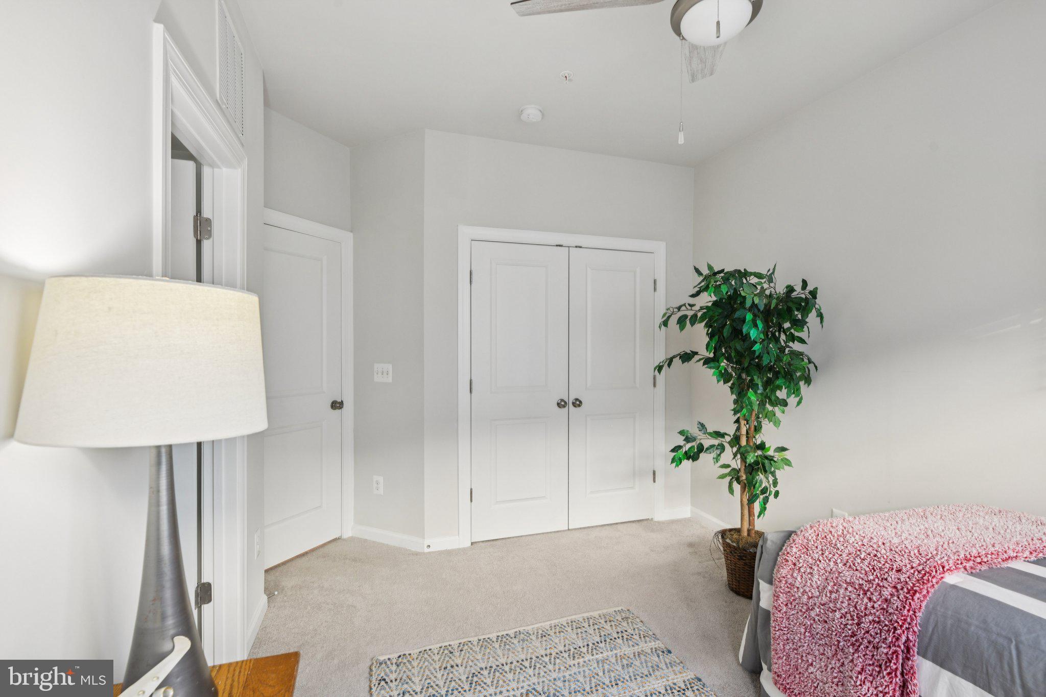 WESTSIDE AT SHADY GROVE METRO - Residential