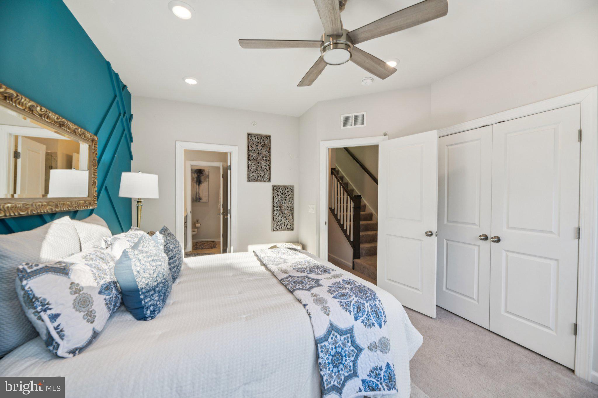 WESTSIDE AT SHADY GROVE METRO - Residential