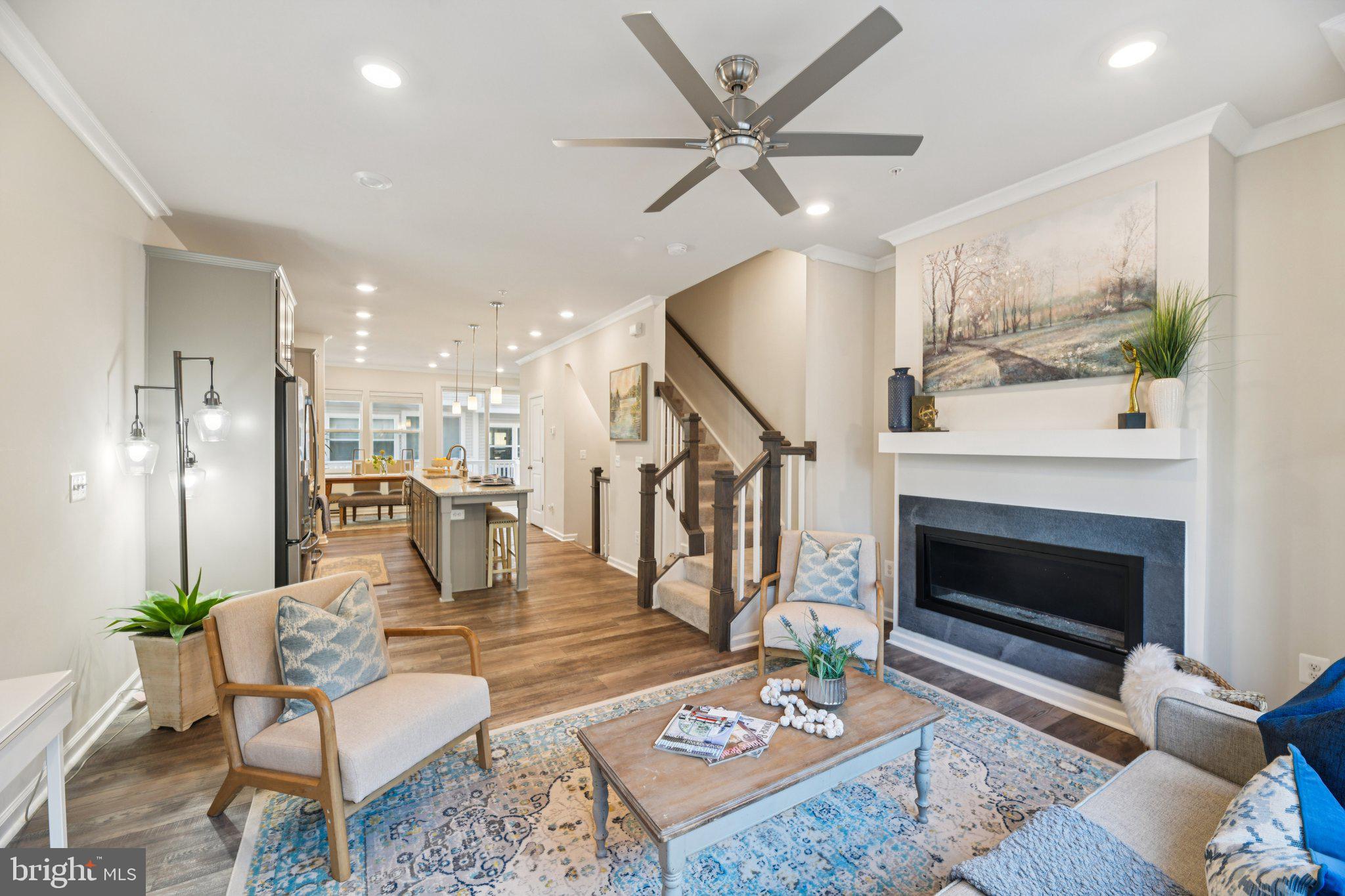 WESTSIDE AT SHADY GROVE METRO - Residential