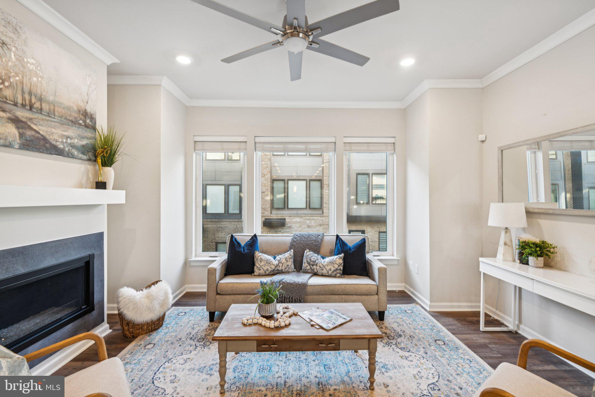 WESTSIDE AT SHADY GROVE METRO - Residential