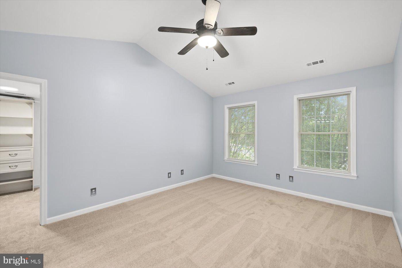 SMOKETREE - Residential