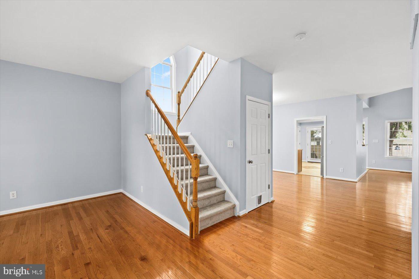 SMOKETREE - Residential