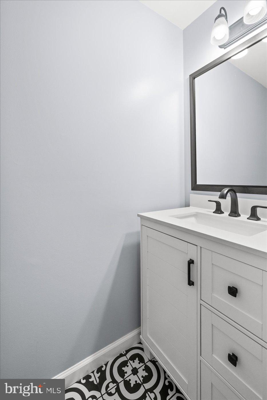 SMOKETREE - Residential