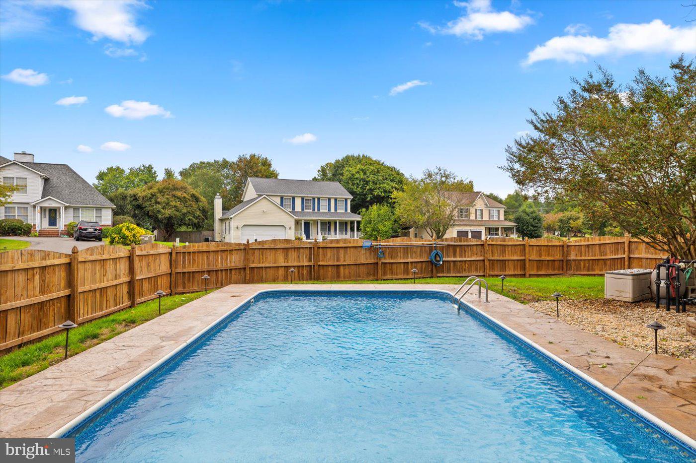 SMOKETREE - Residential