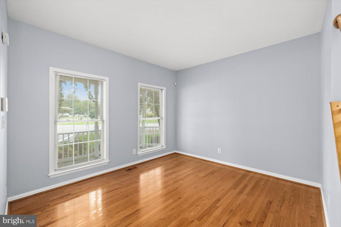 SMOKETREE - Residential