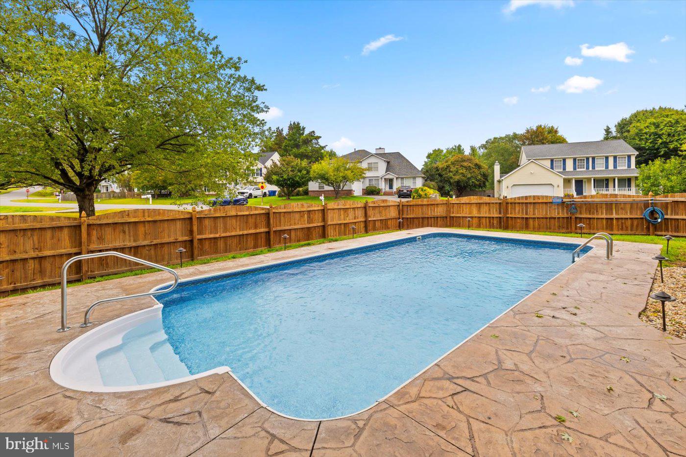 SMOKETREE - Residential