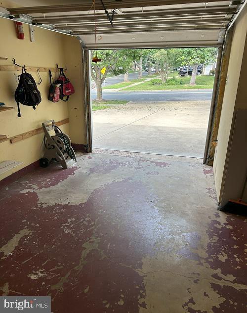 PT ROCKVILLE TWN RES 1 - Residential Lease