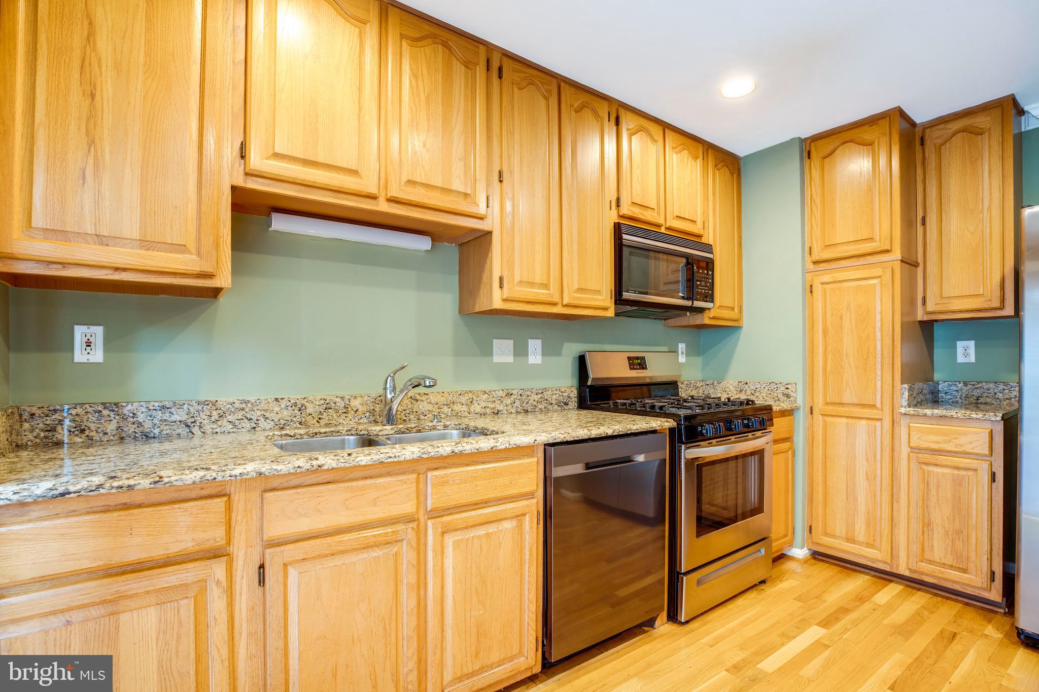 6113 GEORGE BAYLOR DRIVE