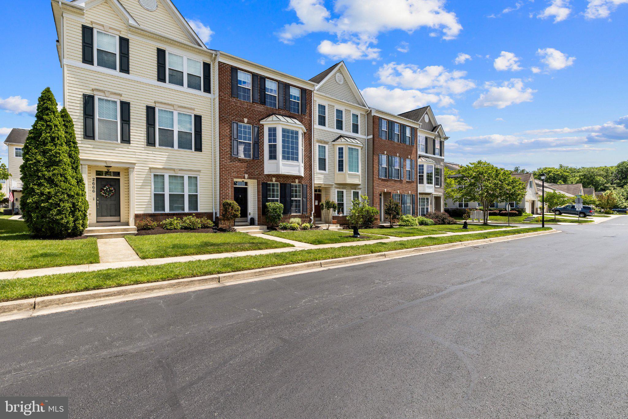 2668 MERLIN COURT