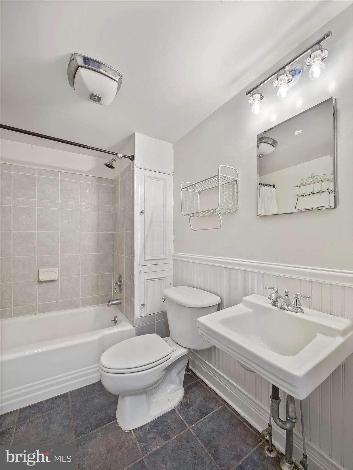 DOWNTOWN FREDERICK - Residential