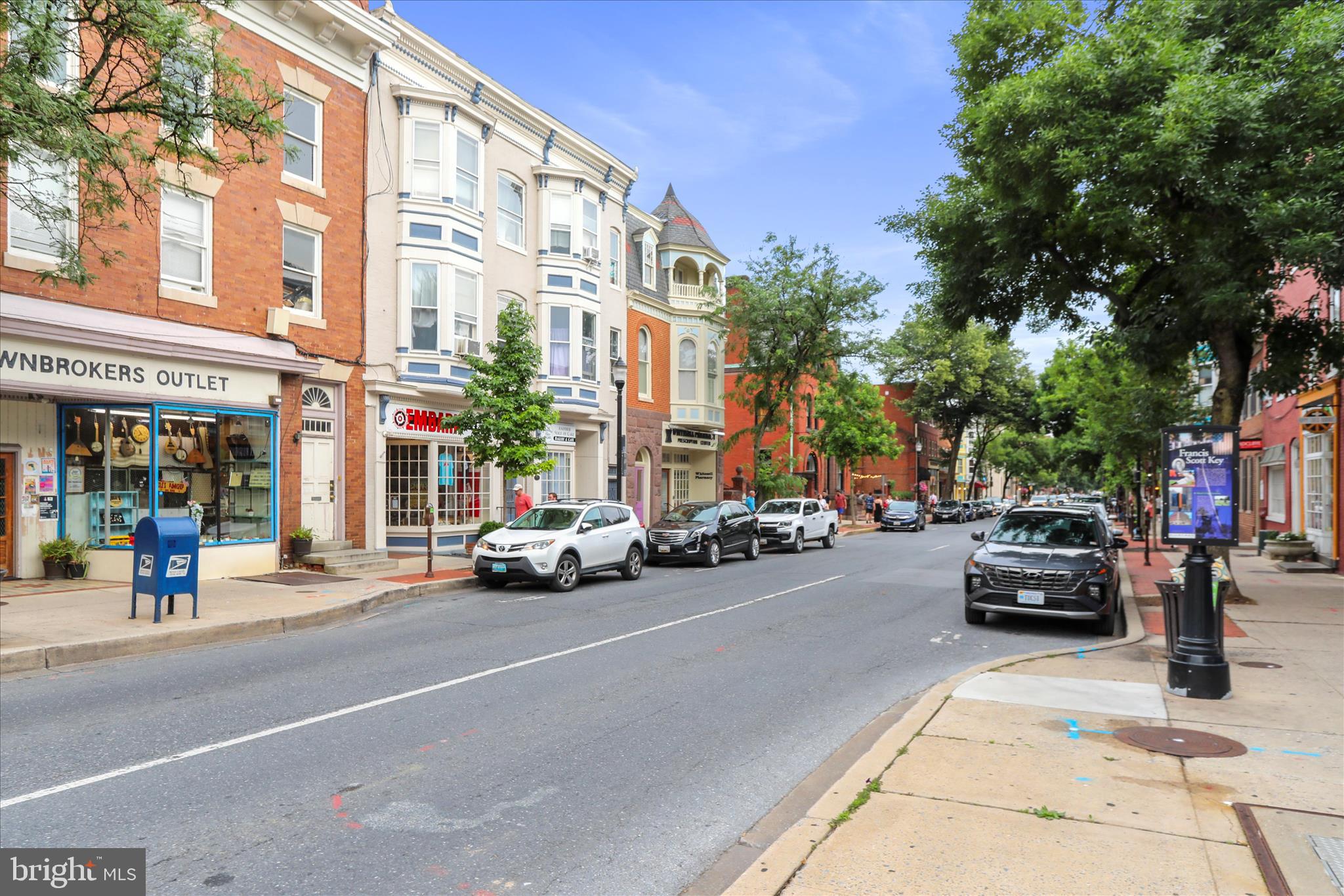 DOWNTOWN FREDERICK - Residential