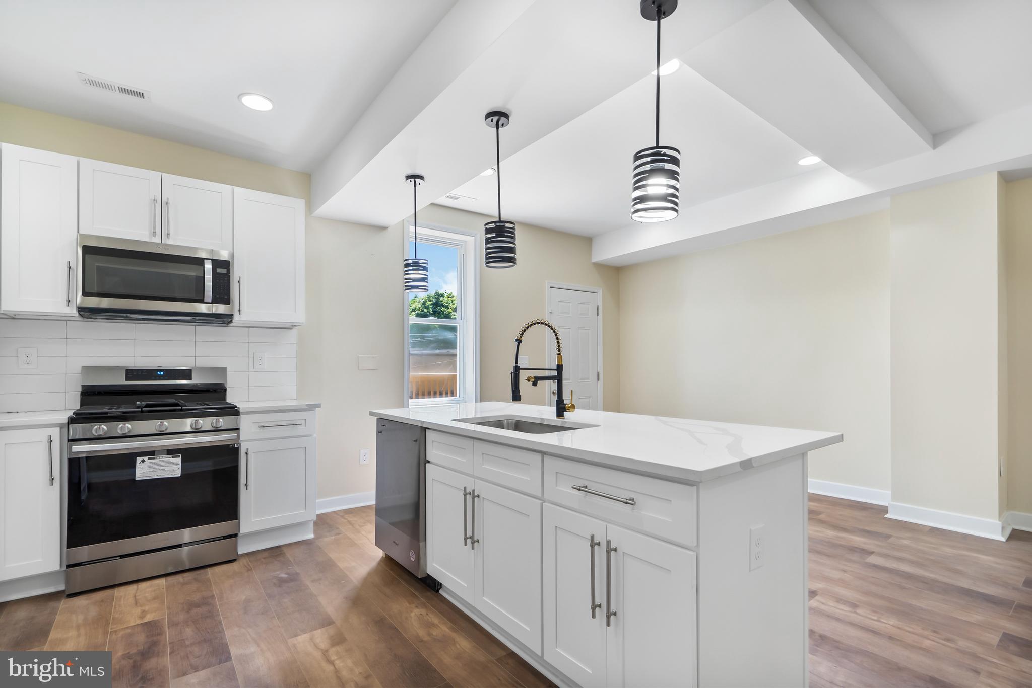 ROSEMONT - Residential