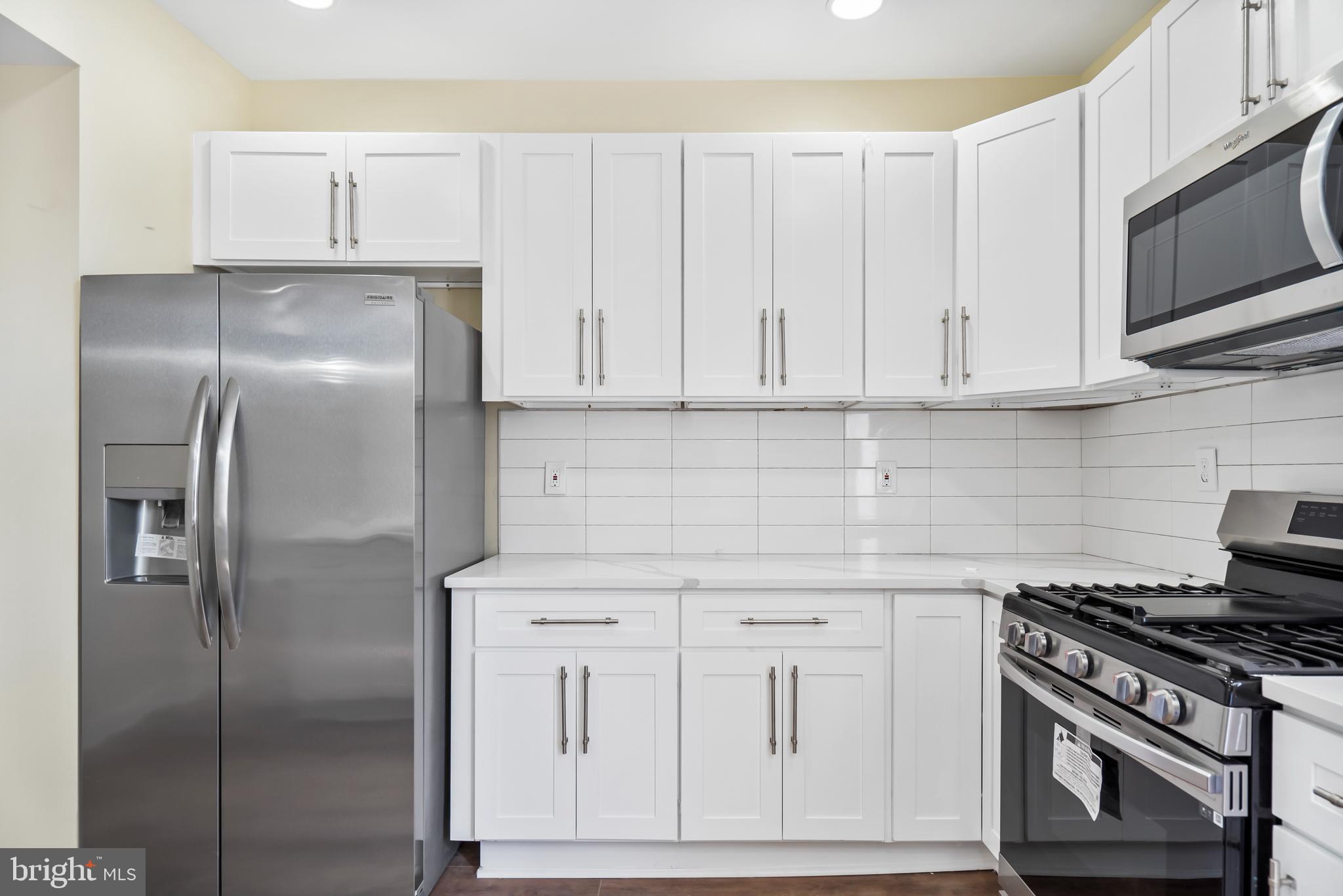 ROSEMONT - Residential