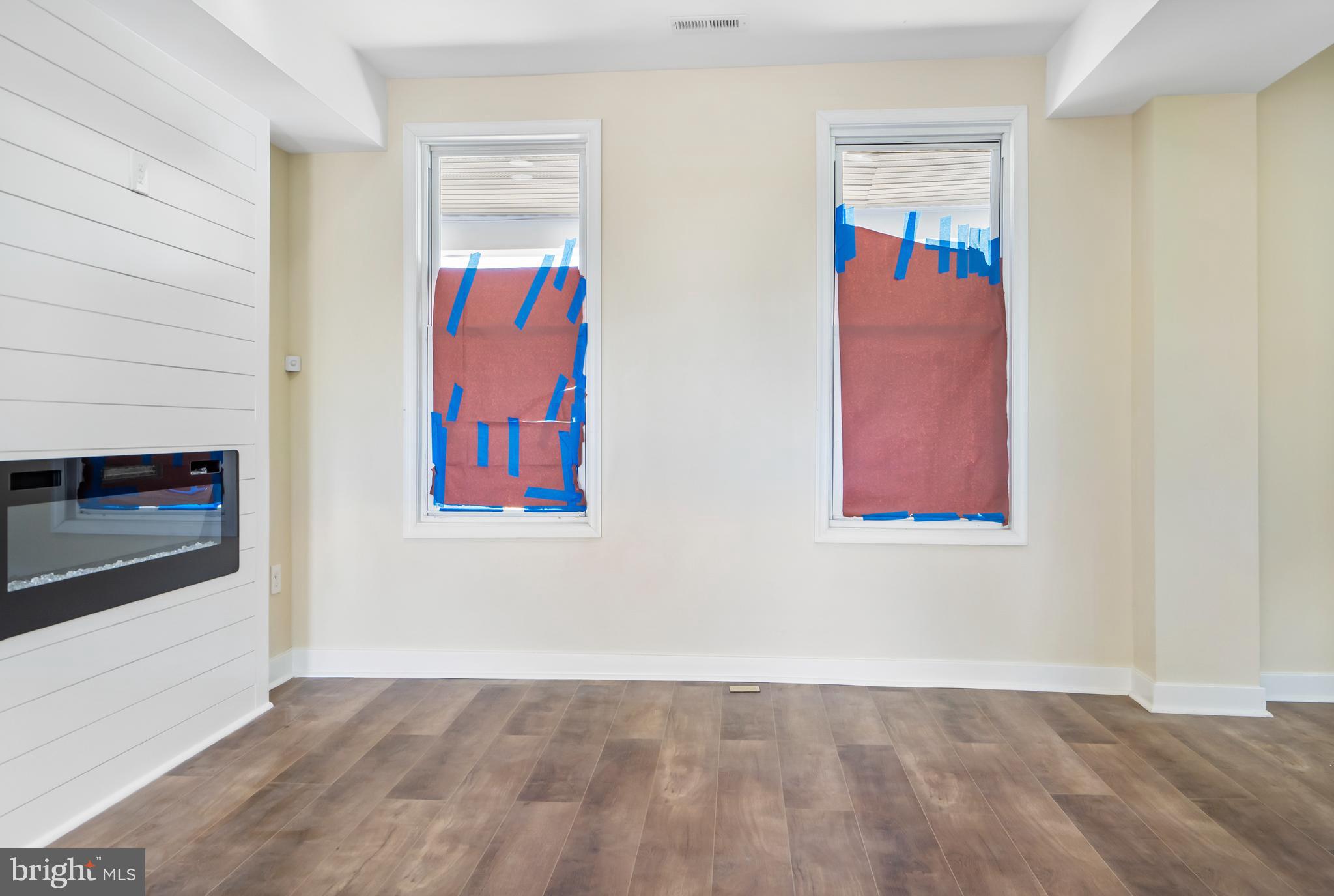 ROSEMONT - Residential