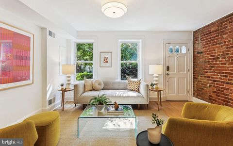 236 14TH STREET NE WASHINGTON DC 20002