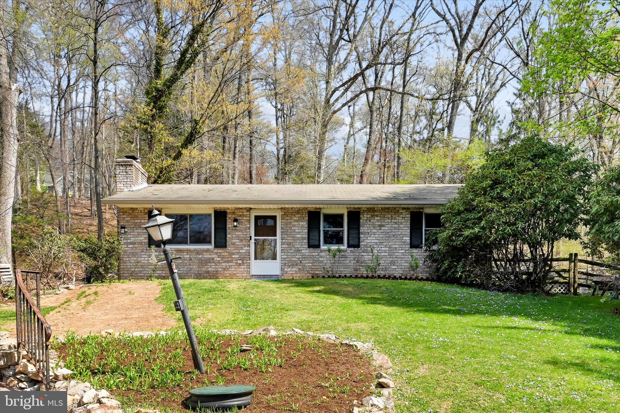 WINDING CREEK ESTS - Residential