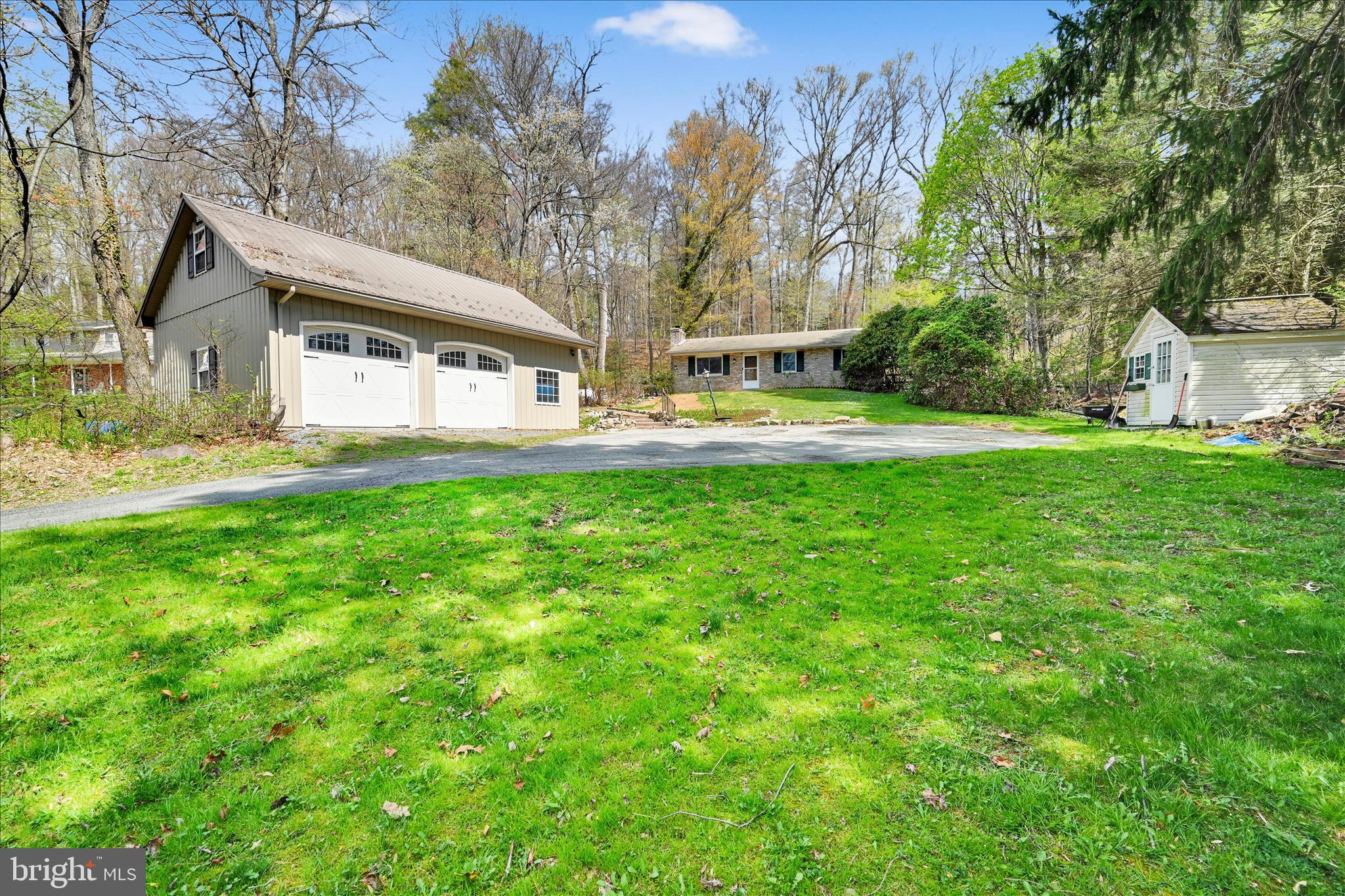 WINDING CREEK ESTS - Residential