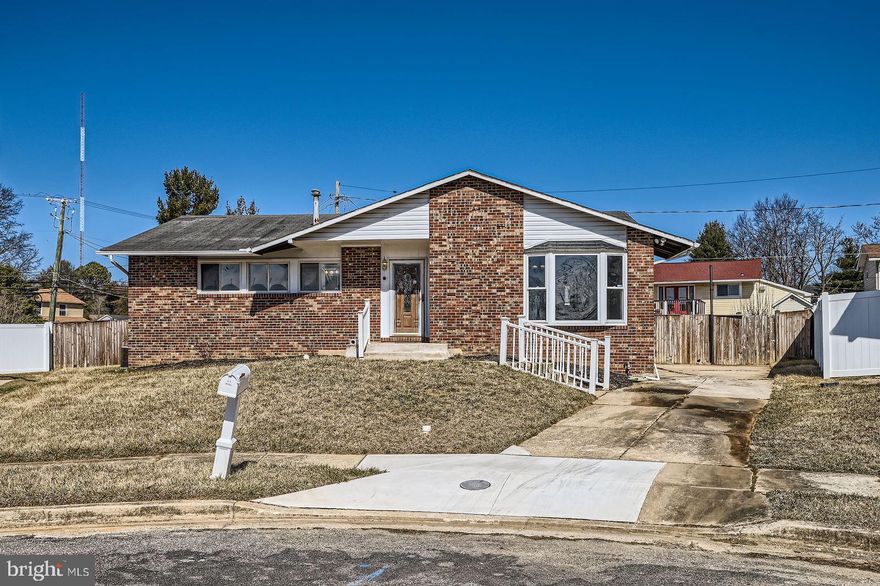 Welcome Home! Walk into this newly updated and overly spacious 5 bedroom 3 bathroom home on a quiet street! 2 Lydia features the main floor where there is a huge open living room with large windows allowing for plenty of sunlight , next there is the open kitchen leading to a large dining area! The main floor also has 3 bedrooms and 2 bathrooms! The very large basement has an open area with 2 additional bedrooms and a bathroom. Enjoy the huge fenced in backyard! There is already a ton of interest in this home so schedule your tour today : )