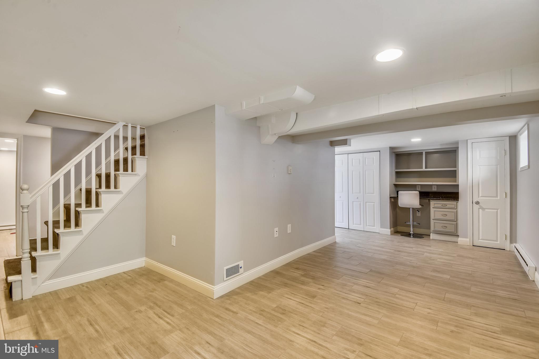 ROSEMONT - Residential