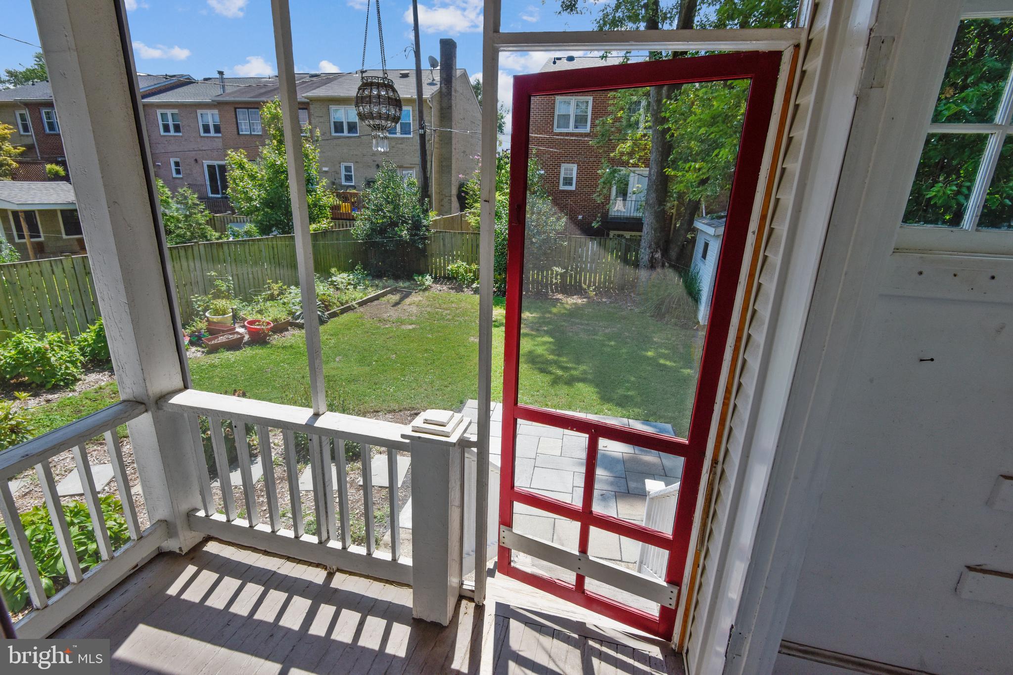 ROSEMONT - Residential