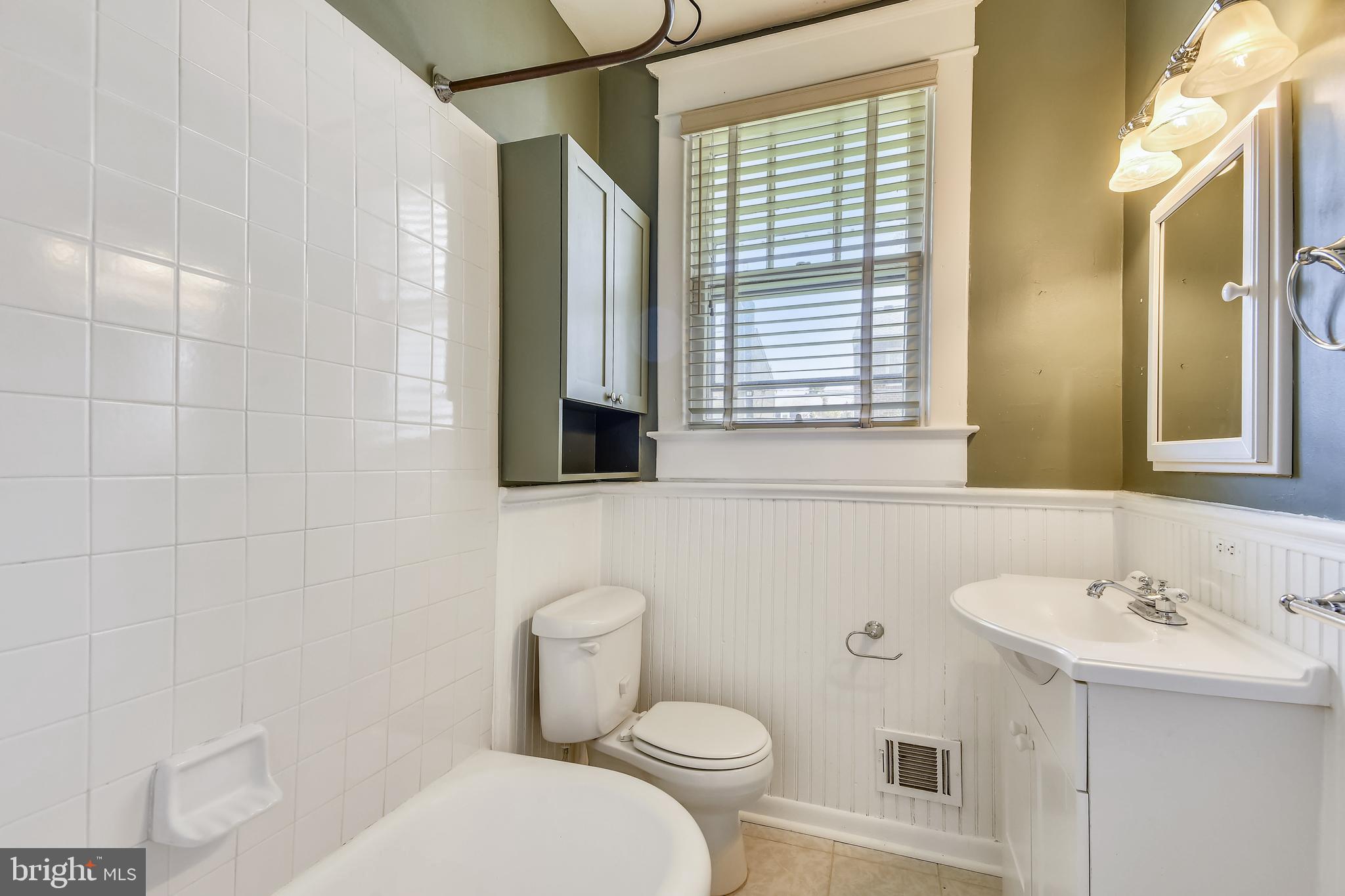 ROSEMONT - Residential