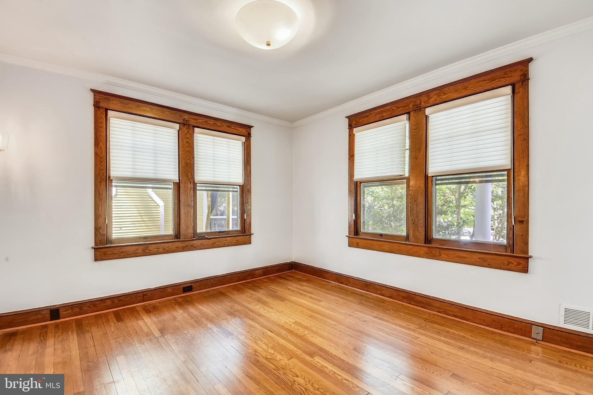 ROSEMONT - Residential