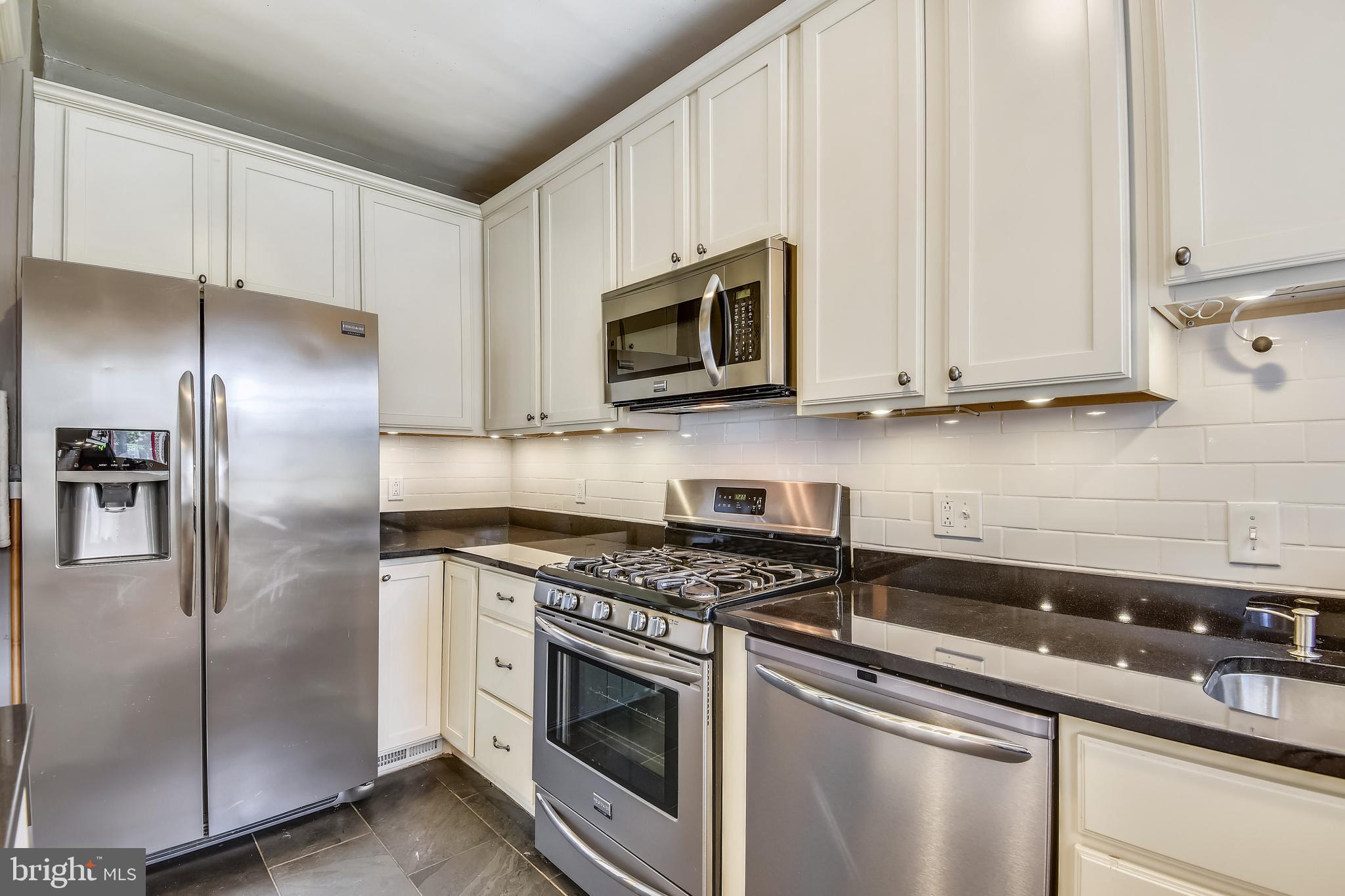 ROSEMONT - Residential