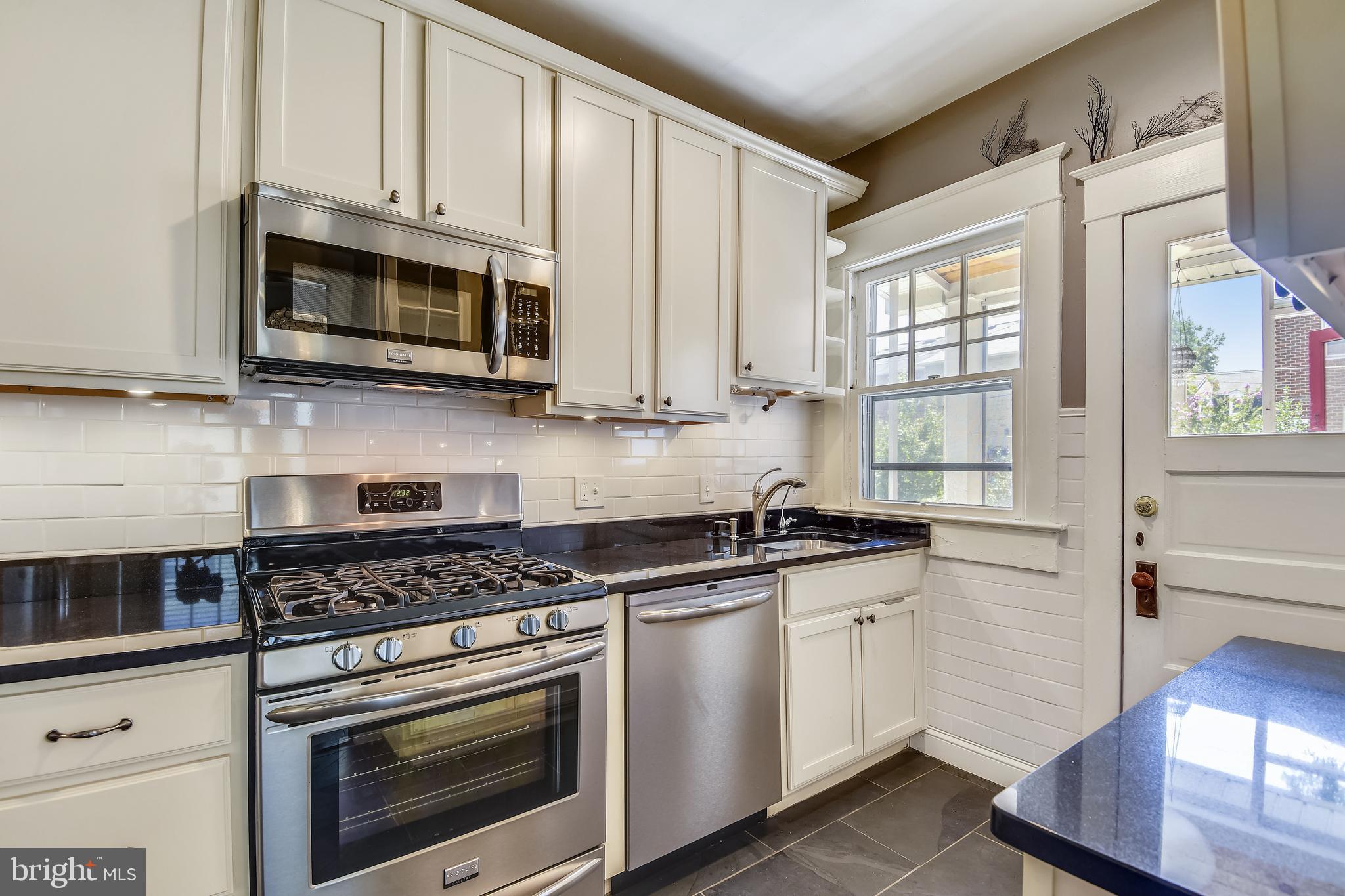 ROSEMONT - Residential