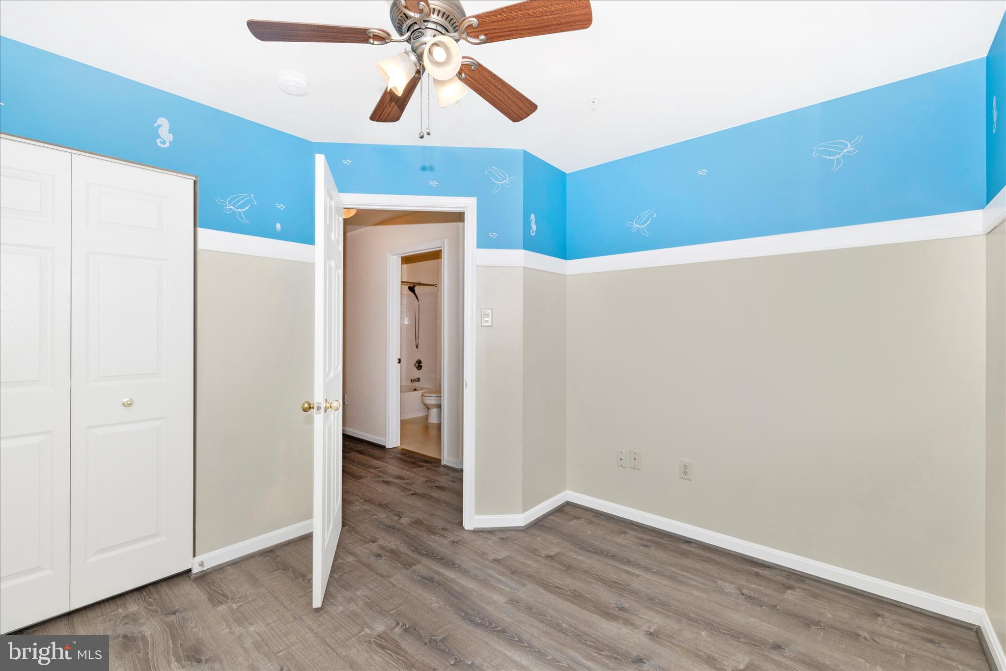 TWIN ARCH CROSSING - Residential