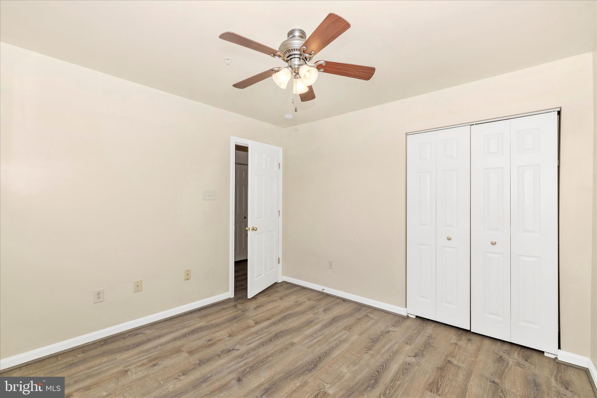 TWIN ARCH CROSSING - Residential