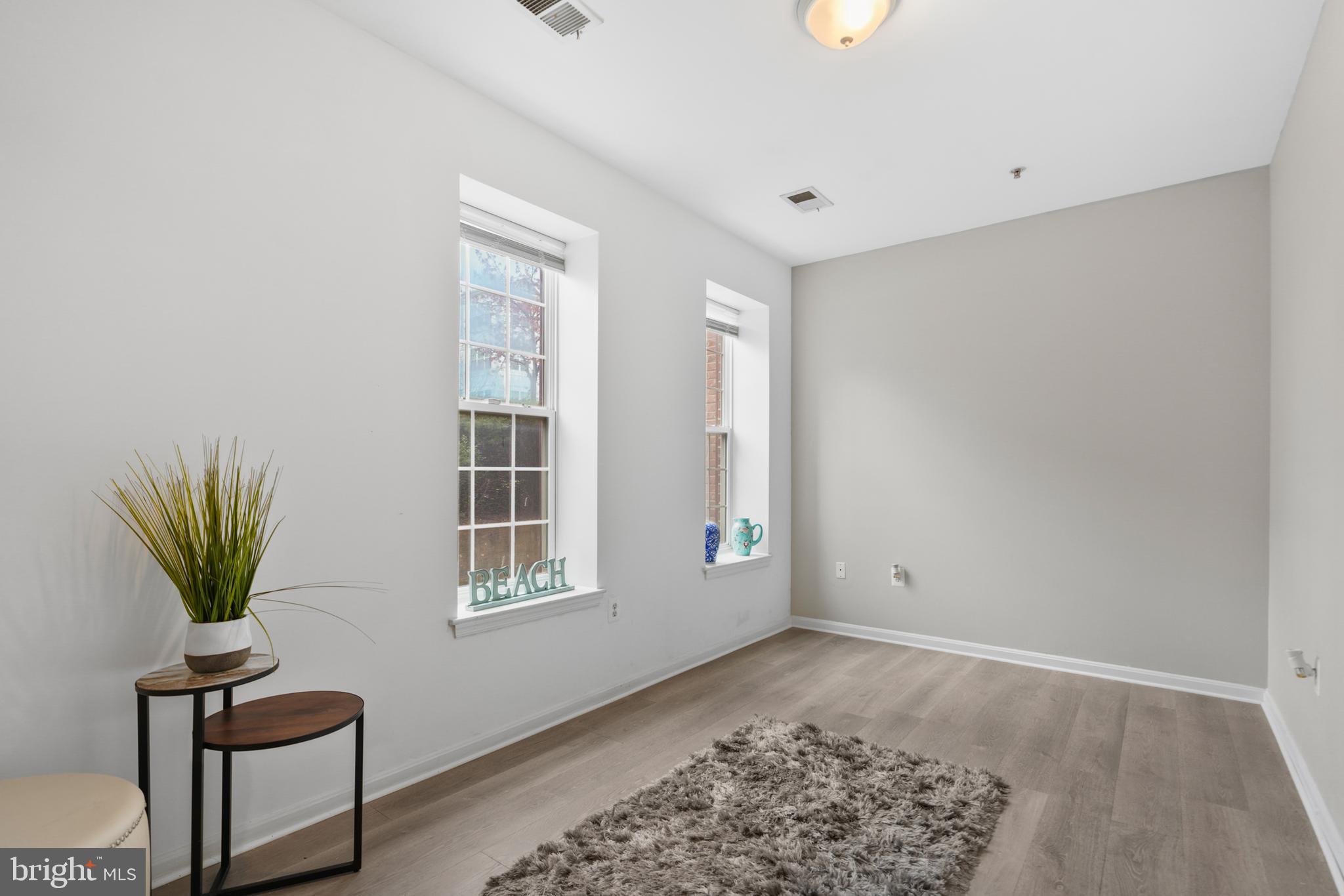 METRO PLACE - Residential