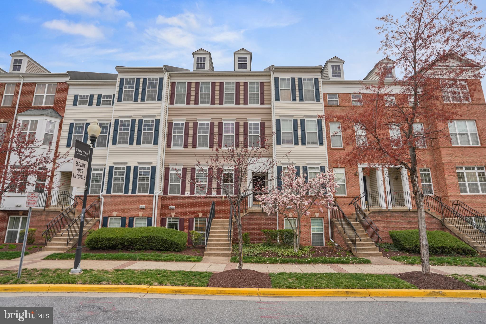 METRO PLACE - Residential