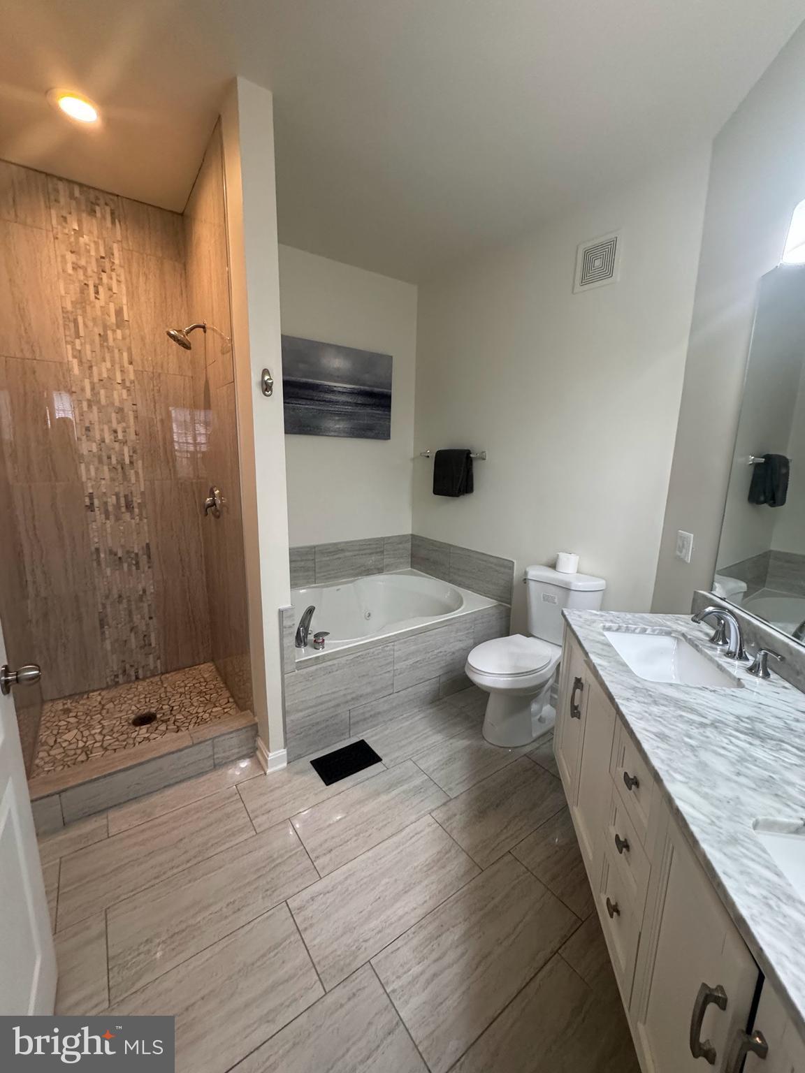 METRO PLACE - Residential