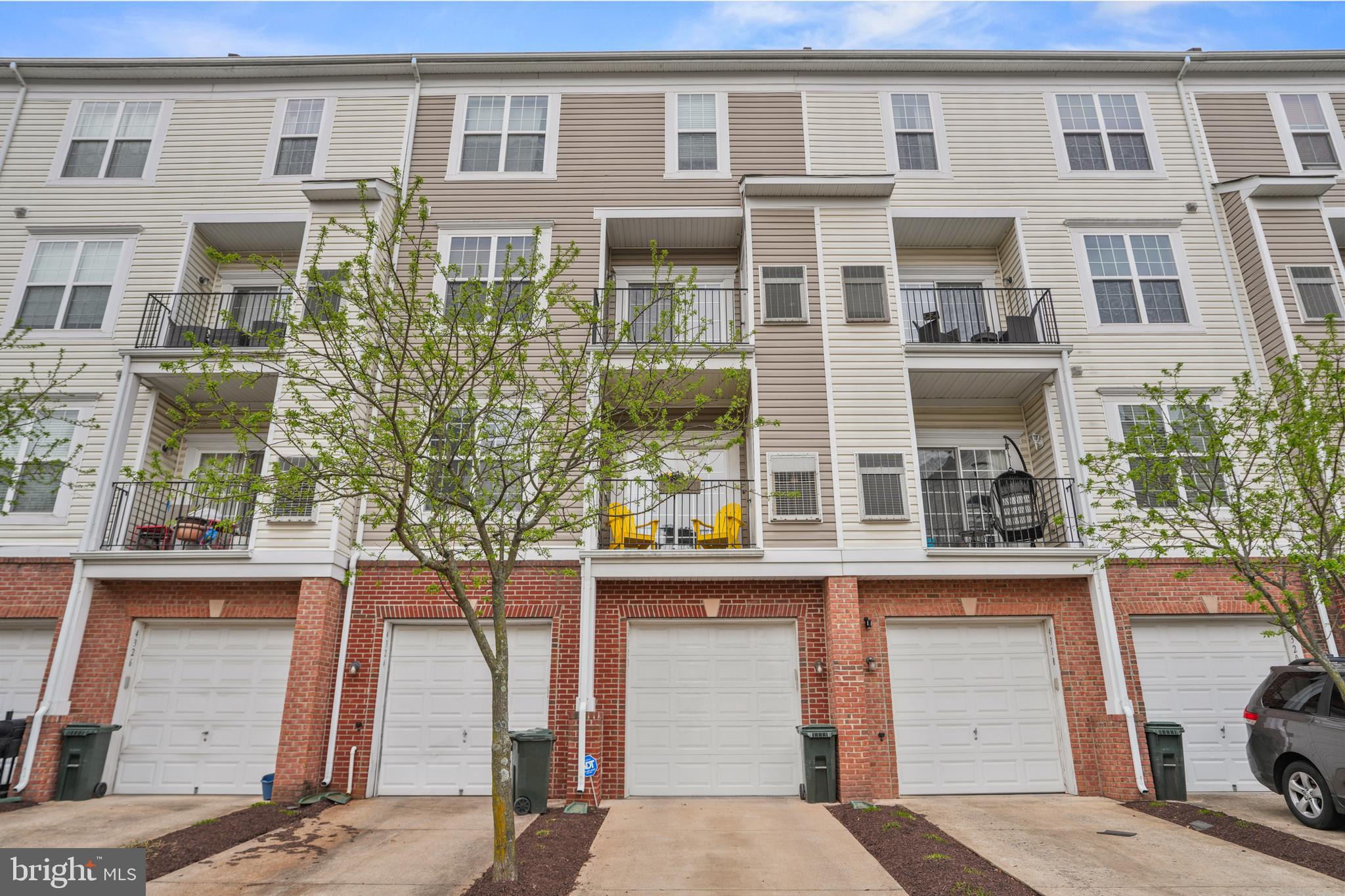 METRO PLACE - Residential