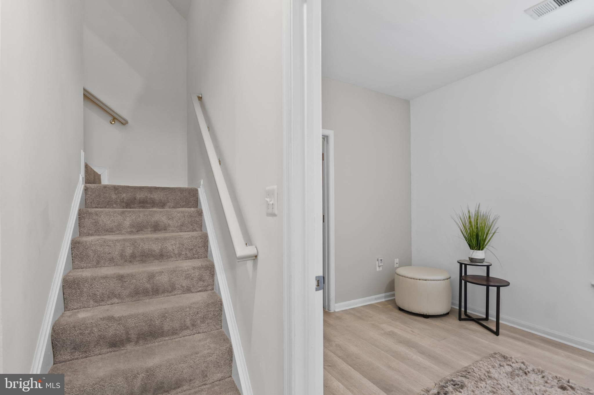 METRO PLACE - Residential