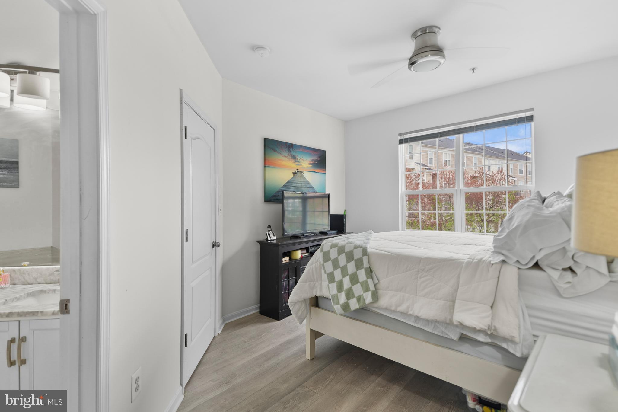 METRO PLACE - Residential