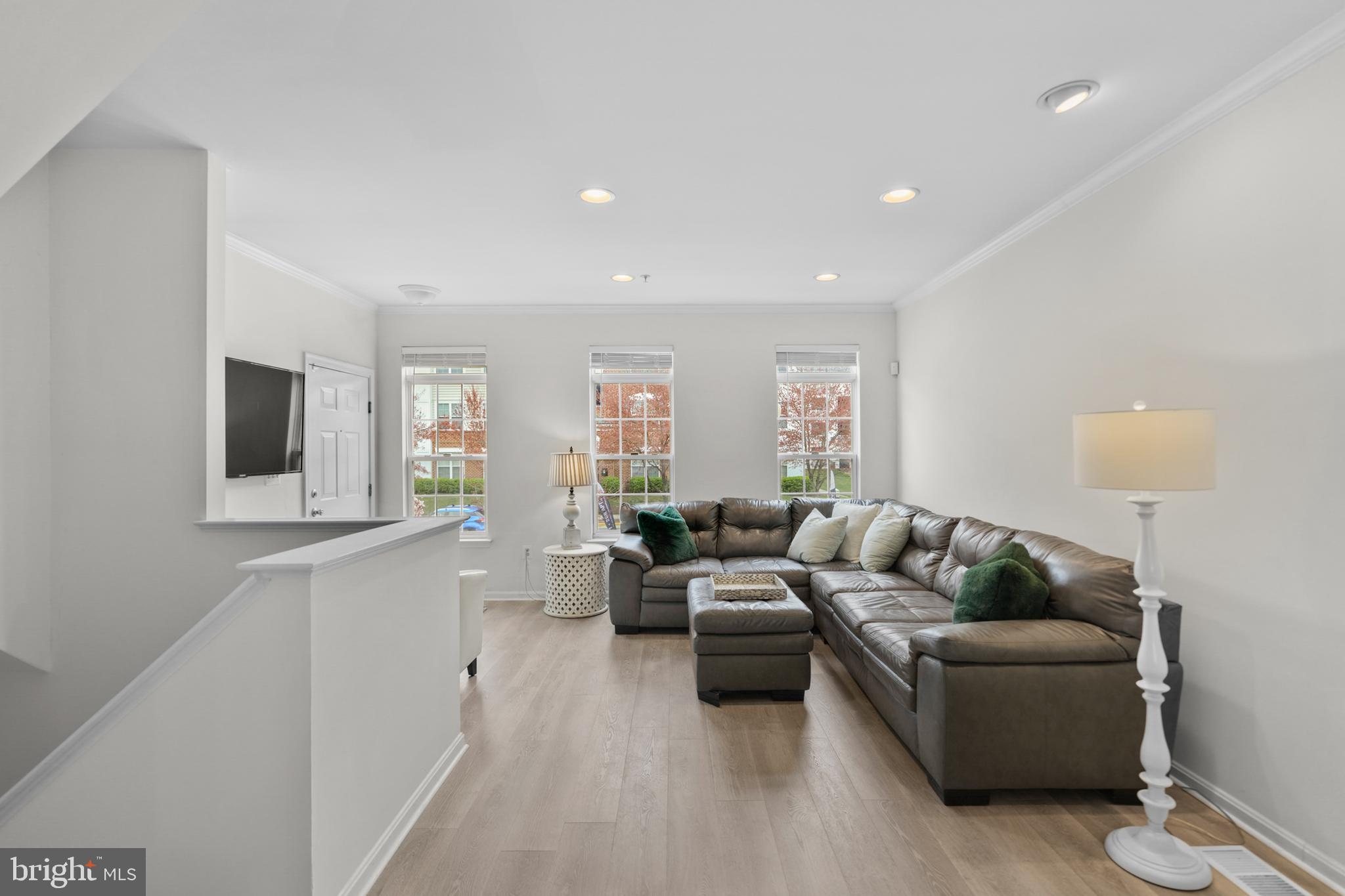 METRO PLACE - Residential