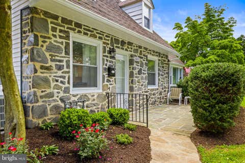 Photo of 1500 W Chester Pike, HAVERTOWN, PA 19083 (MLS # PADE2121456)