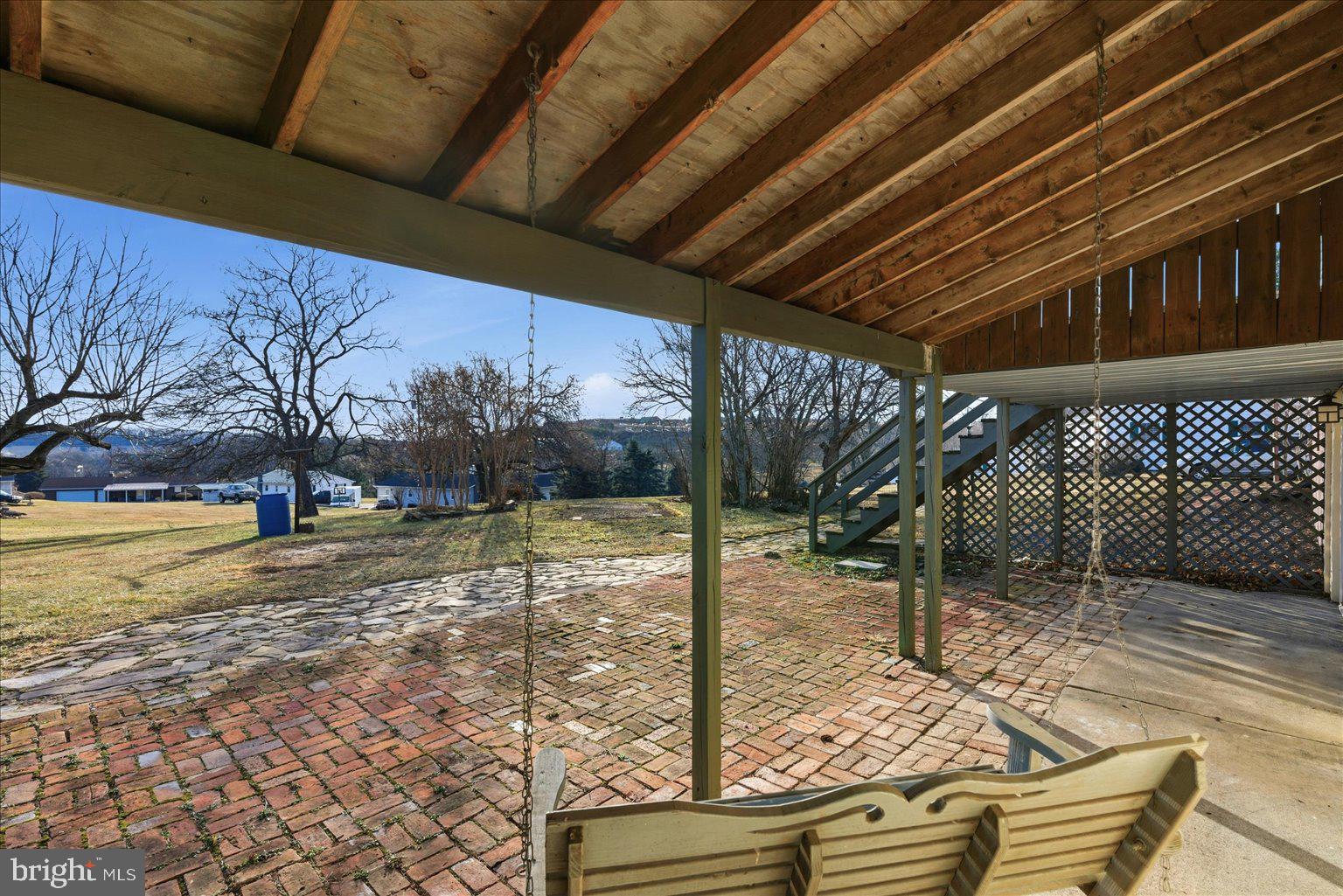 SUNRISE SUMMIT - Residential