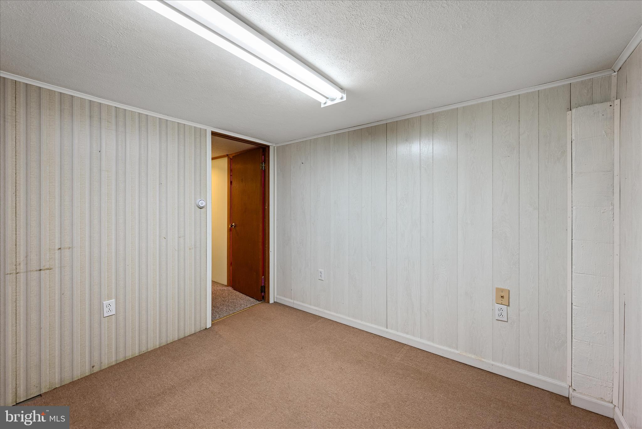 SUNRISE SUMMIT - Residential