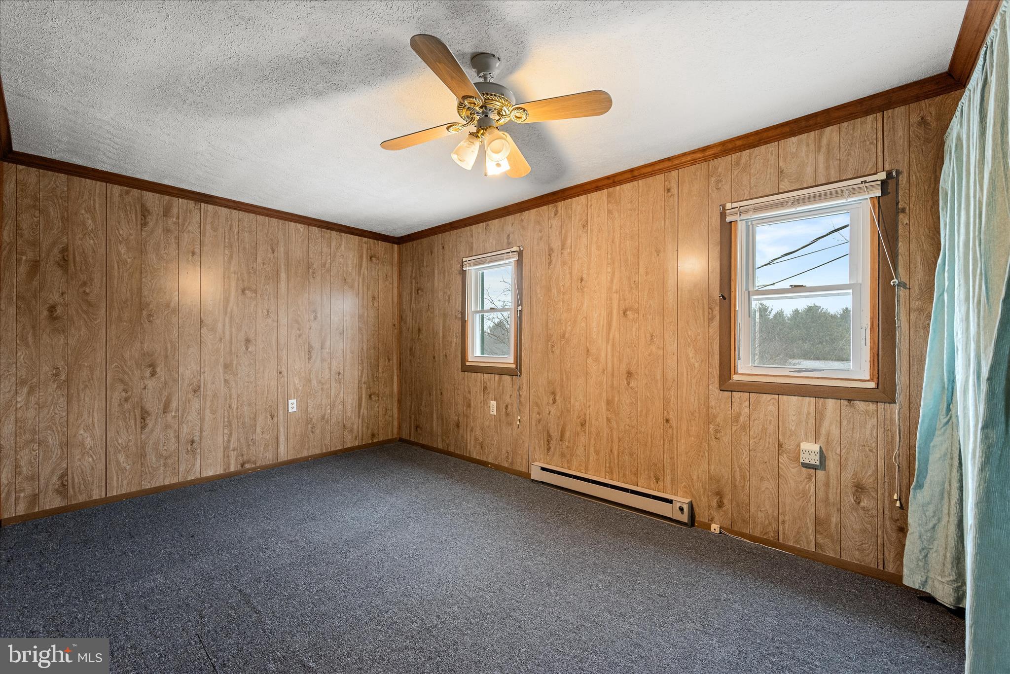 SUNRISE SUMMIT - Residential