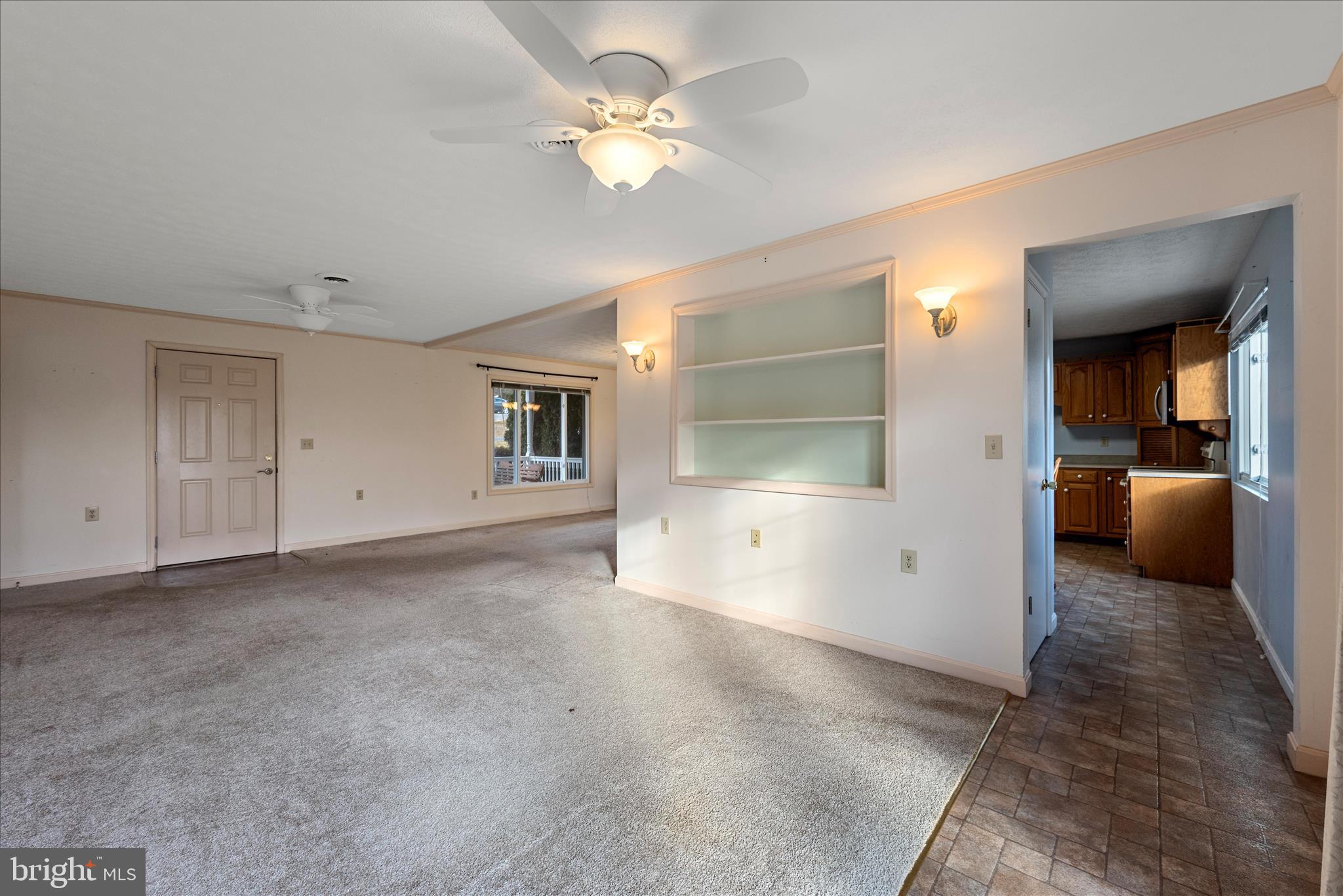 SUNRISE SUMMIT - Residential