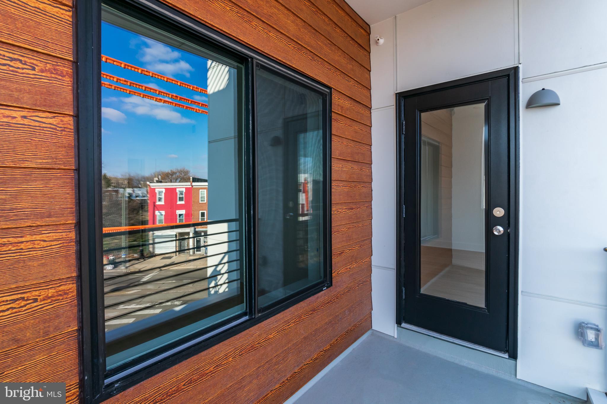 UNIVERSITY CITY - Residential Lease